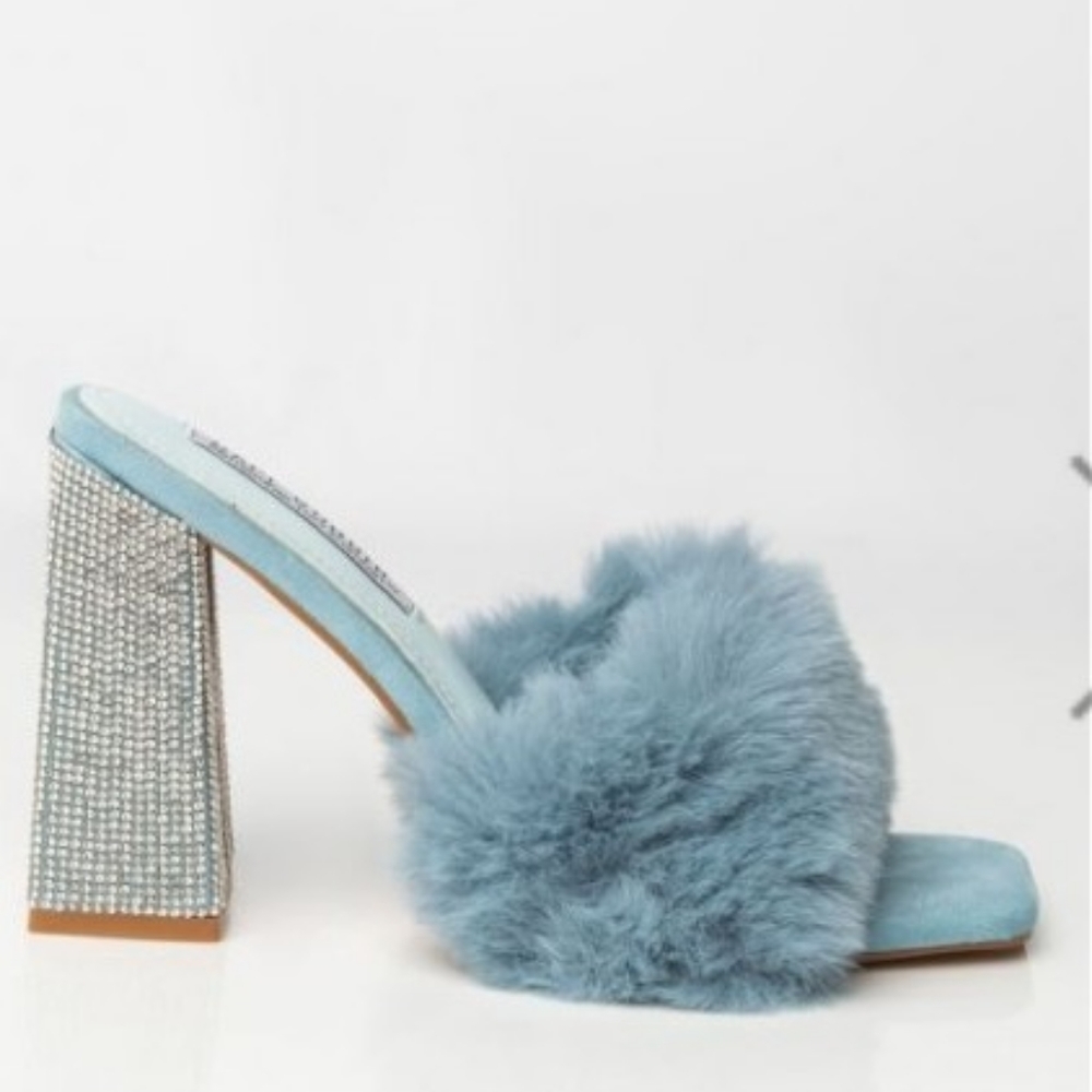 Cape Robbin Fluffy Rhinestone Mules - Picture 2 of 7